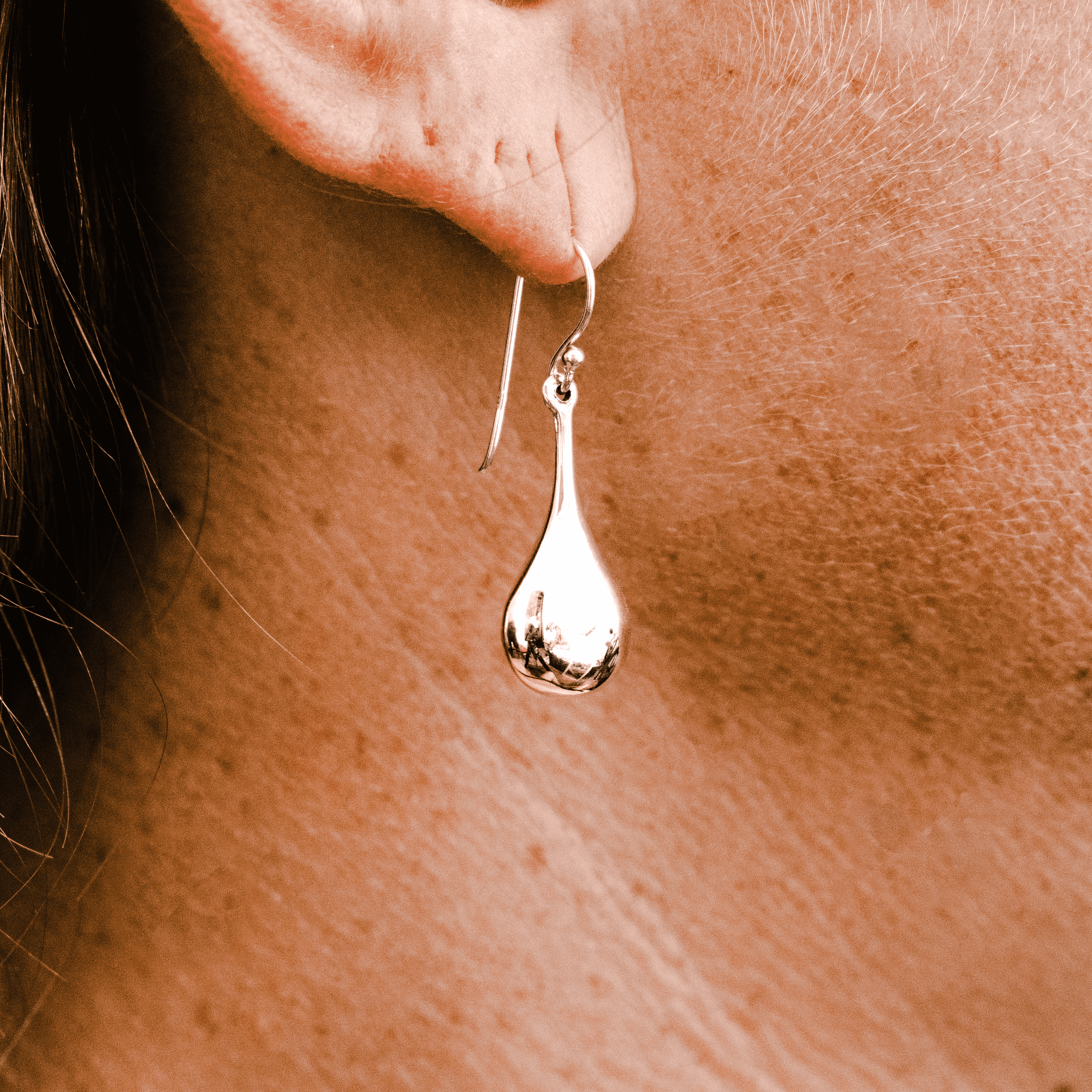 JOYFULL TEARDROP EARRINGS